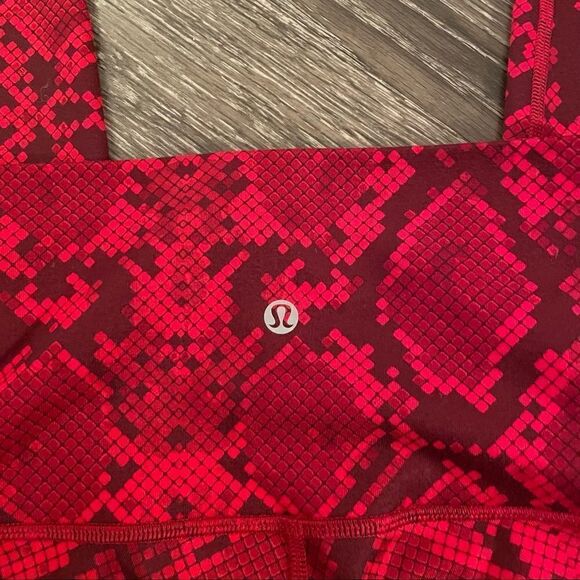 Lululemon wonder under  - Picture 7 of 9